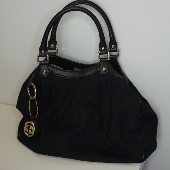 Authentic GUCCI Monogram Medium Sukey Handbag - Picture 2 of 5